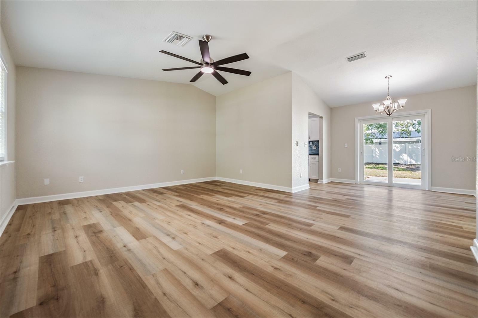 Property Photo:  7877 Shadow Run Drive  FL 33773 