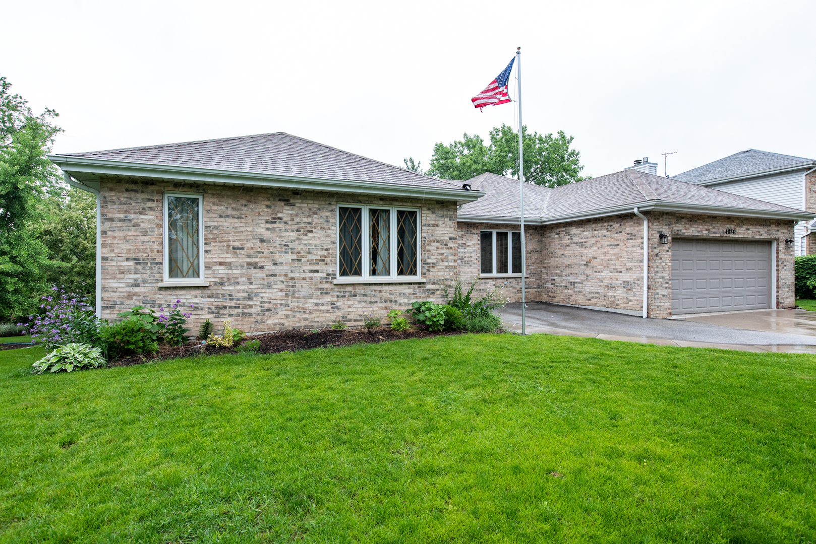 Property Photo:  4074 Blackstone Avenue  IL 60031 