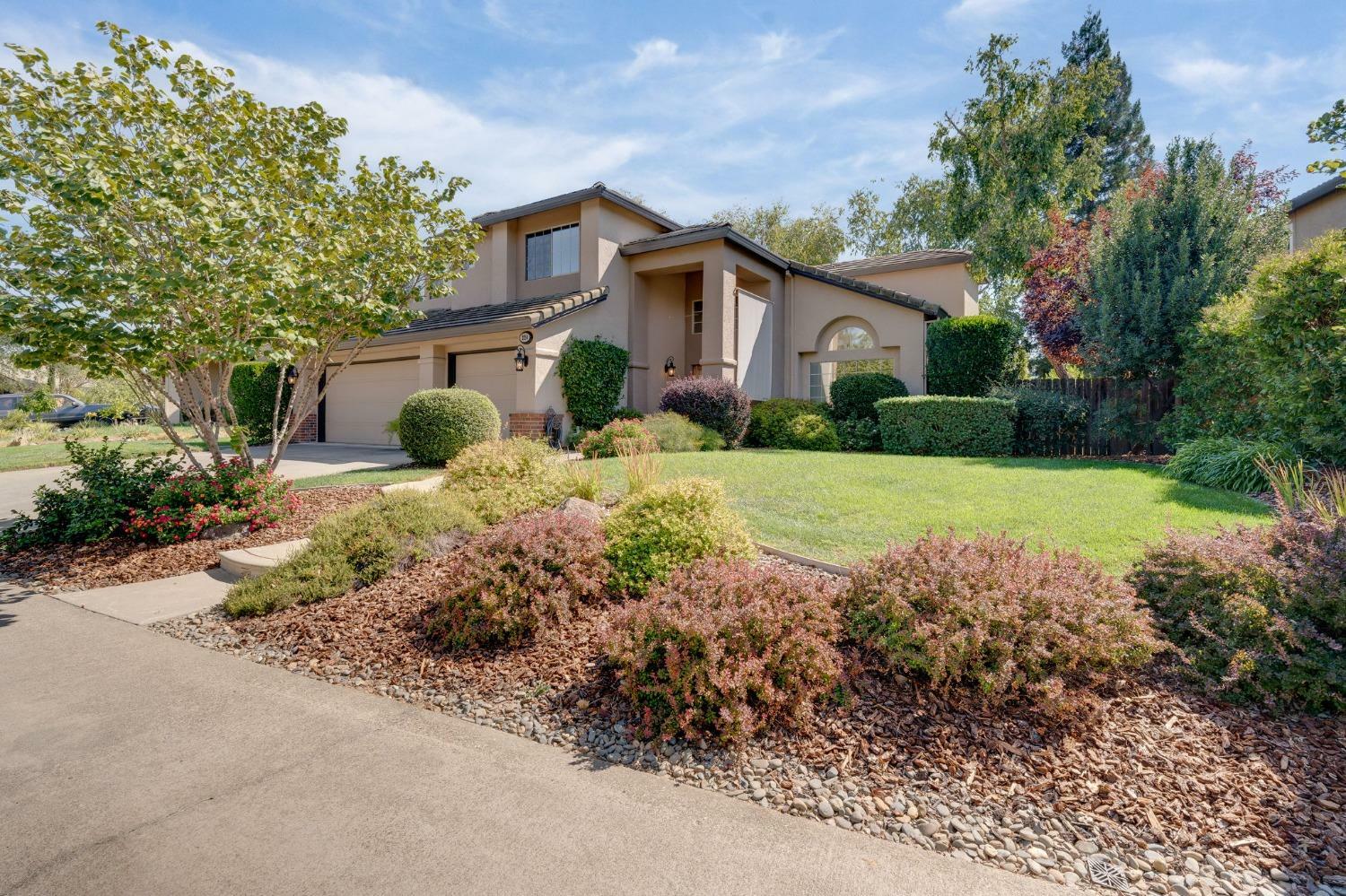 Property Photo:  224 Dulverton Circle  CA 95630 