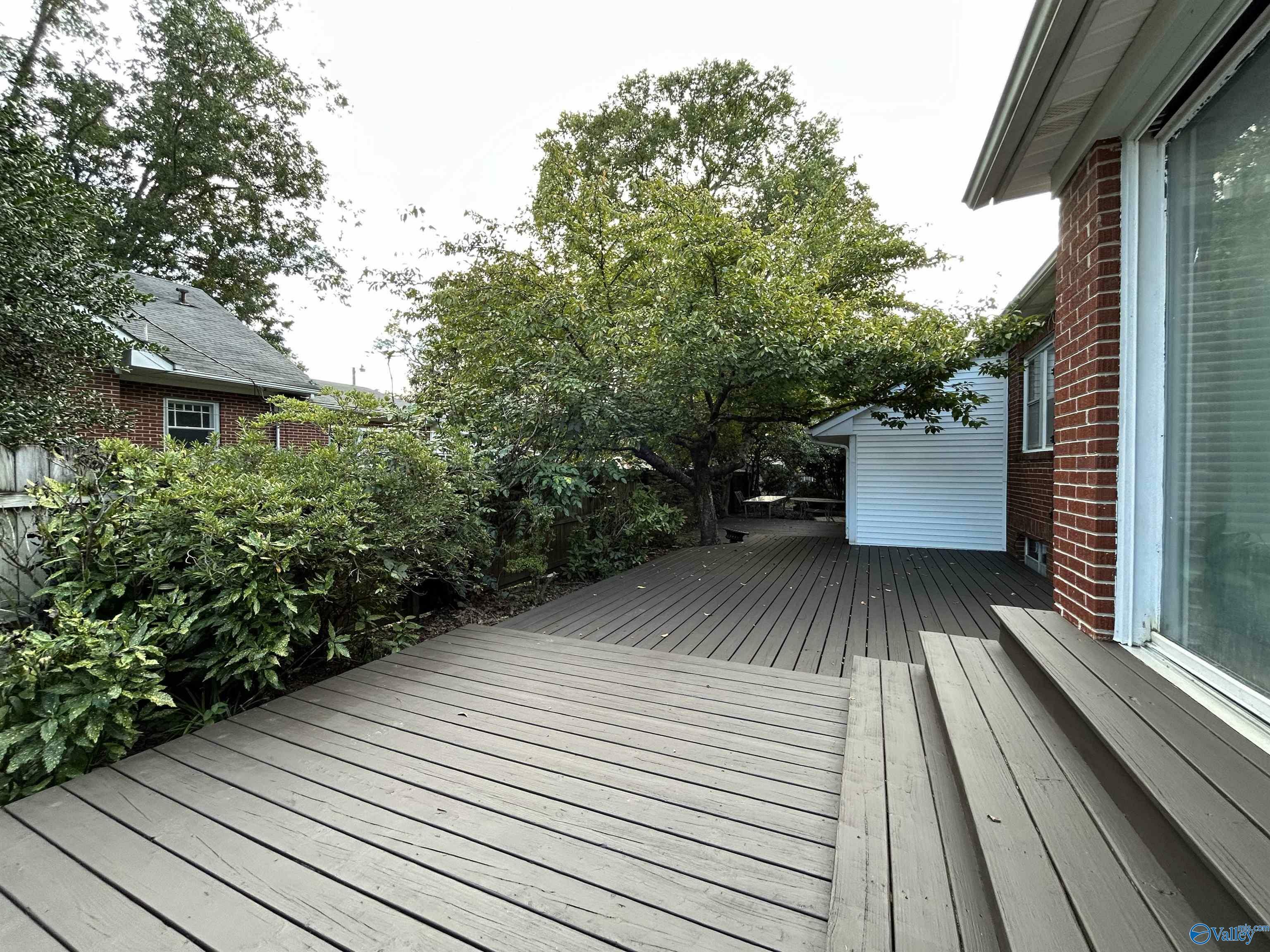 Property Photo:  900 Coleman Avenue  AL 35611 