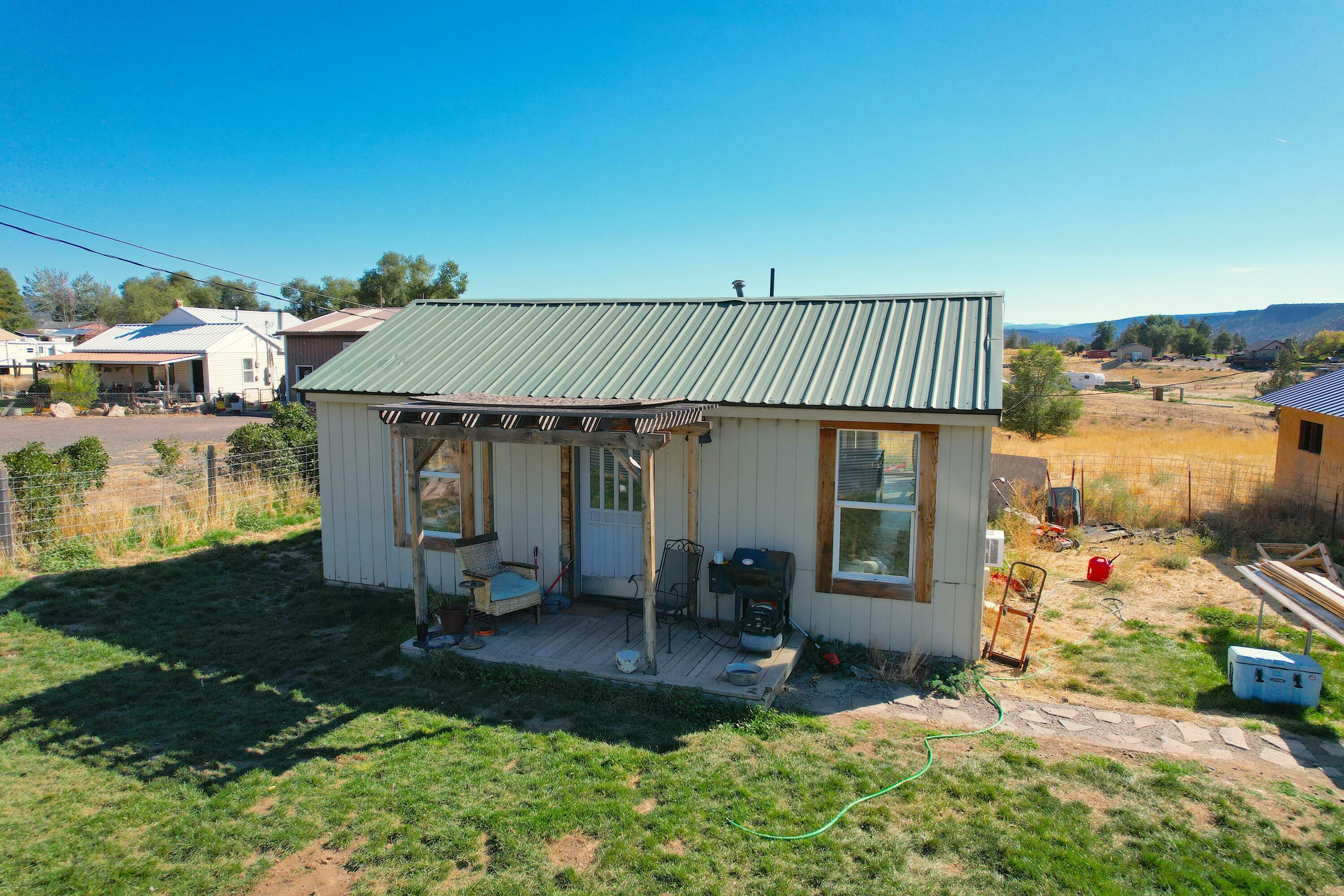 696 NE Barnes Road  Prineville OR 97754 photo