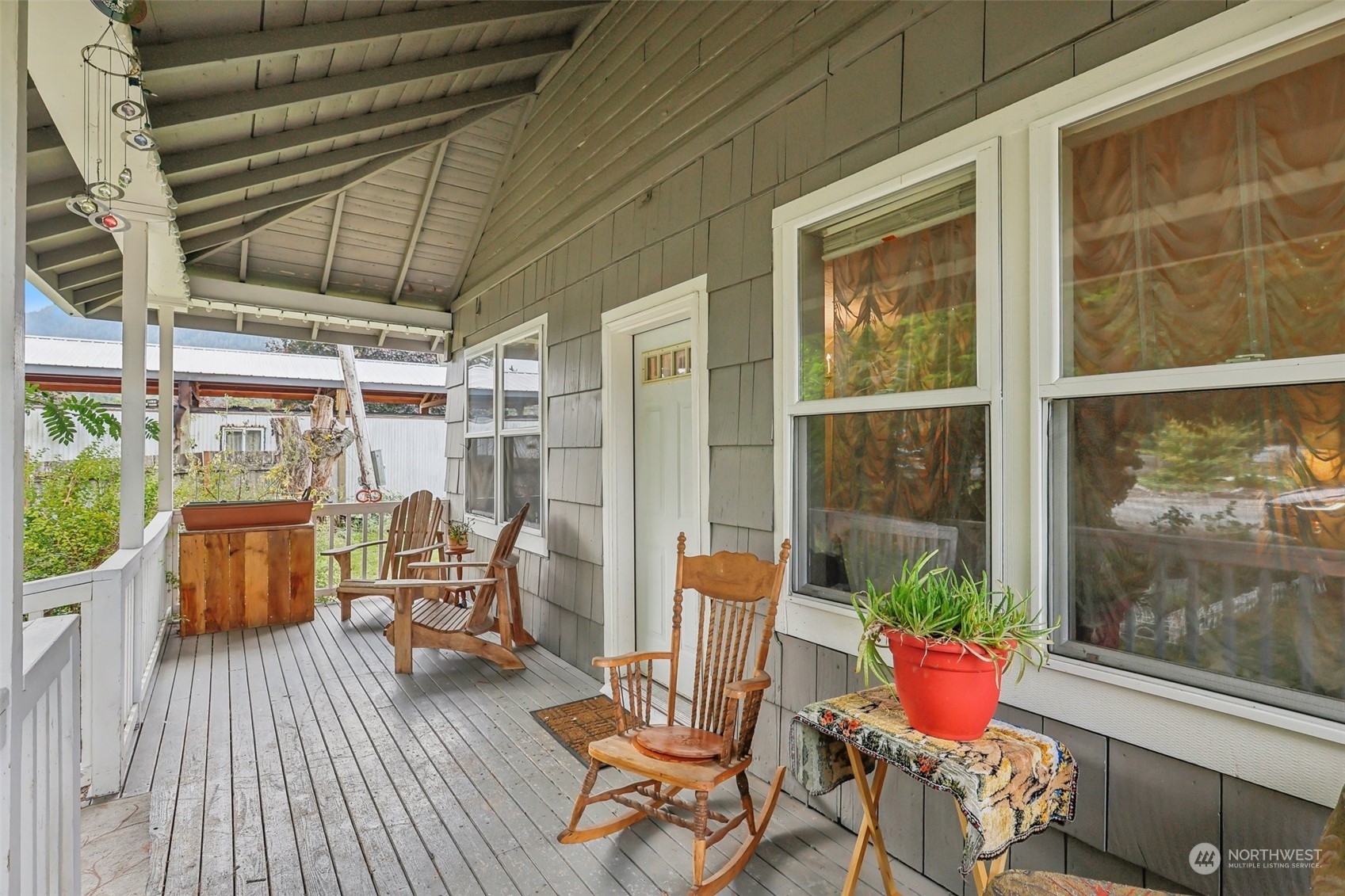 Property Photo:  675 Elwell Avenue  WA 98241 