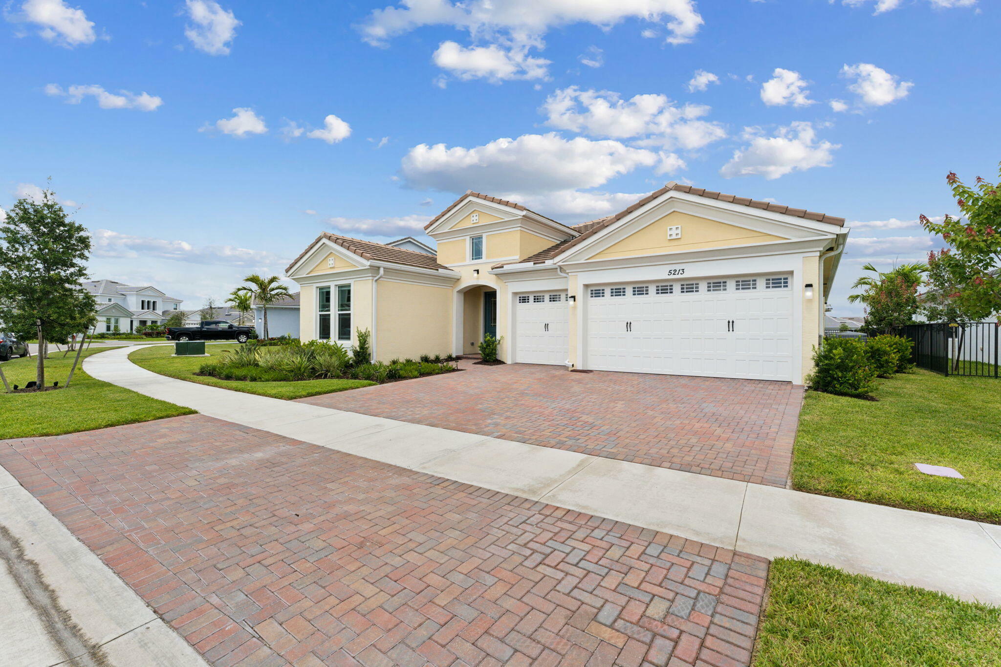 Property Photo:  5213 Macoon Way  FL 33470 