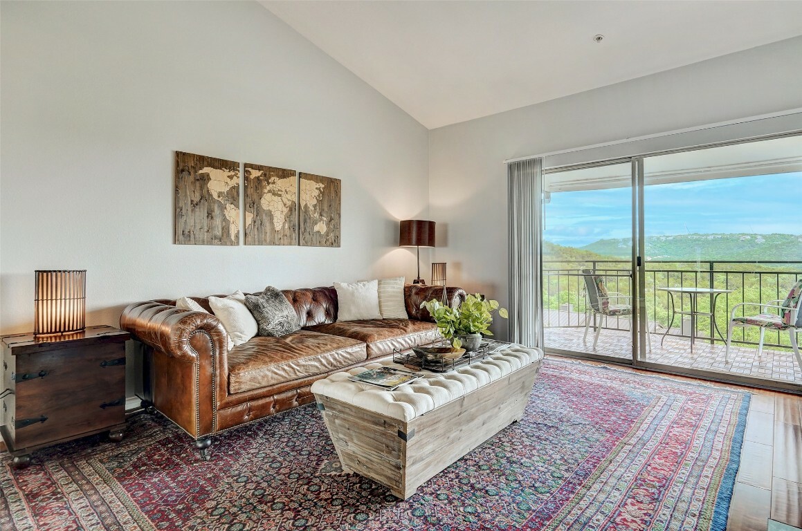 Property Photo:  6000 Shepherd Mountain Cove 1917  TX 78730 