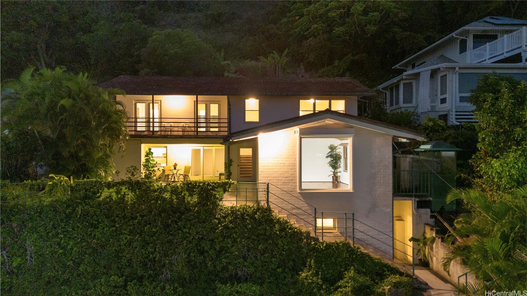 Property Photo: 2326 Sonoma Street HI 96822