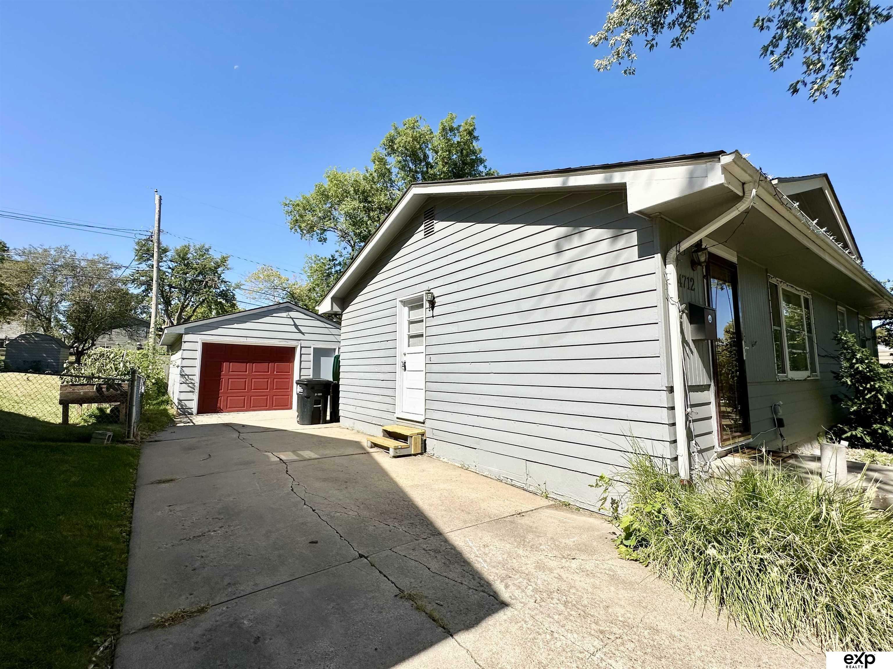 Property Photo:  4712 N 95th Street  NE 68134 