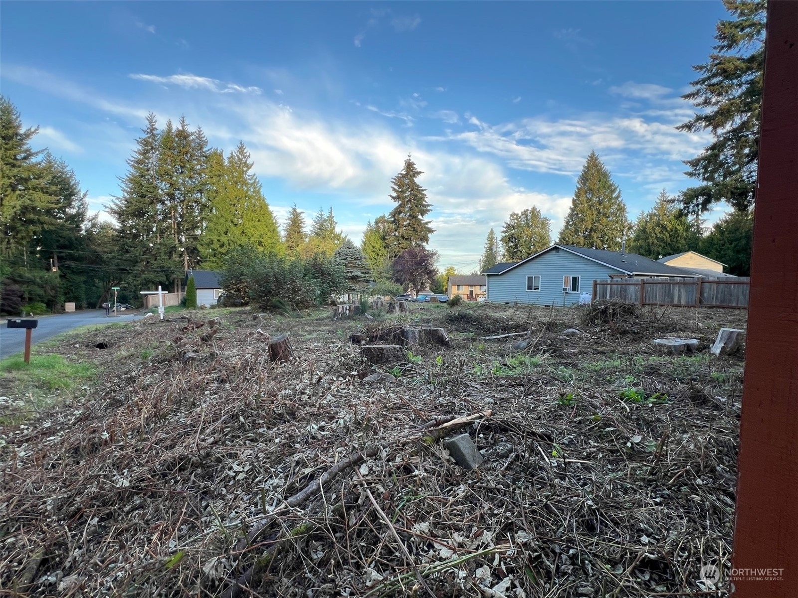 Property Photo:  7650 Sandy Way NE  WA 98370 