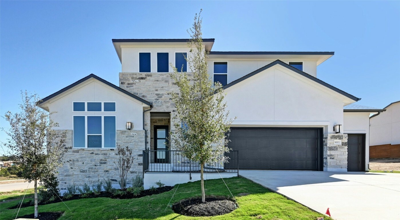 Property Photo:  8101 Mesange Drive  TX 78738 