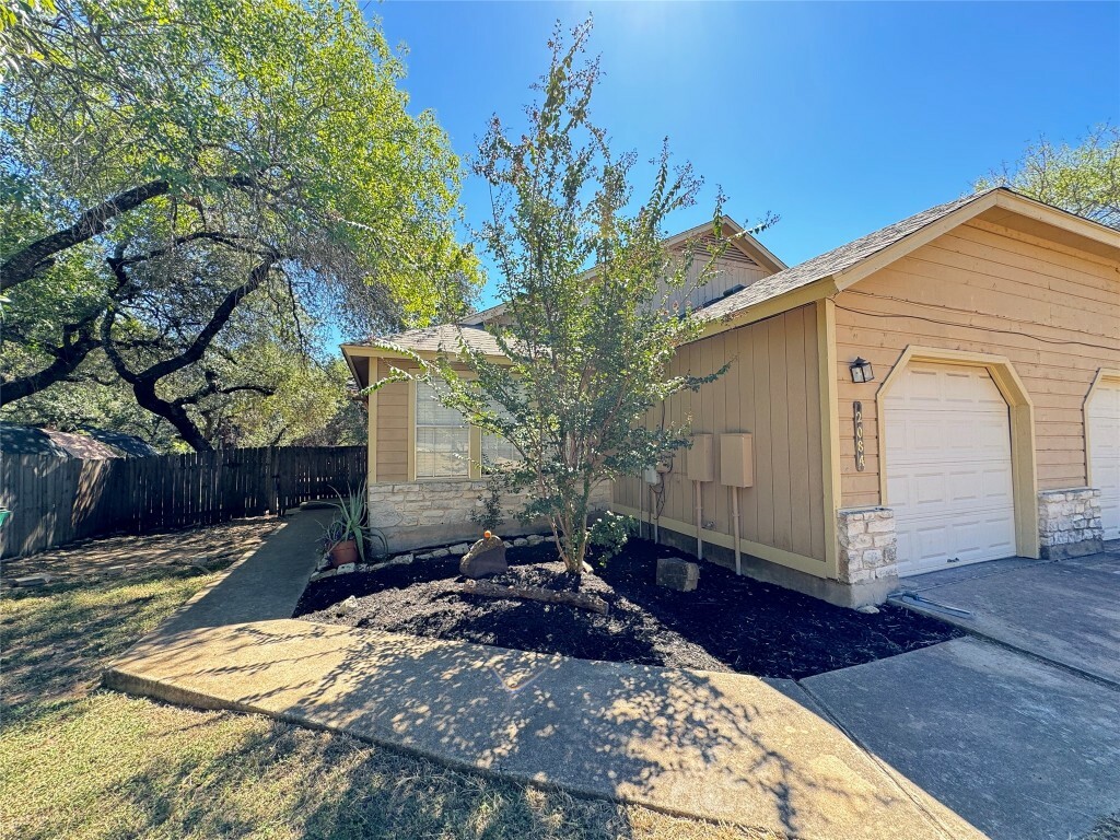 Property Photo:  208 A Sailmaster Street A  TX 78734 