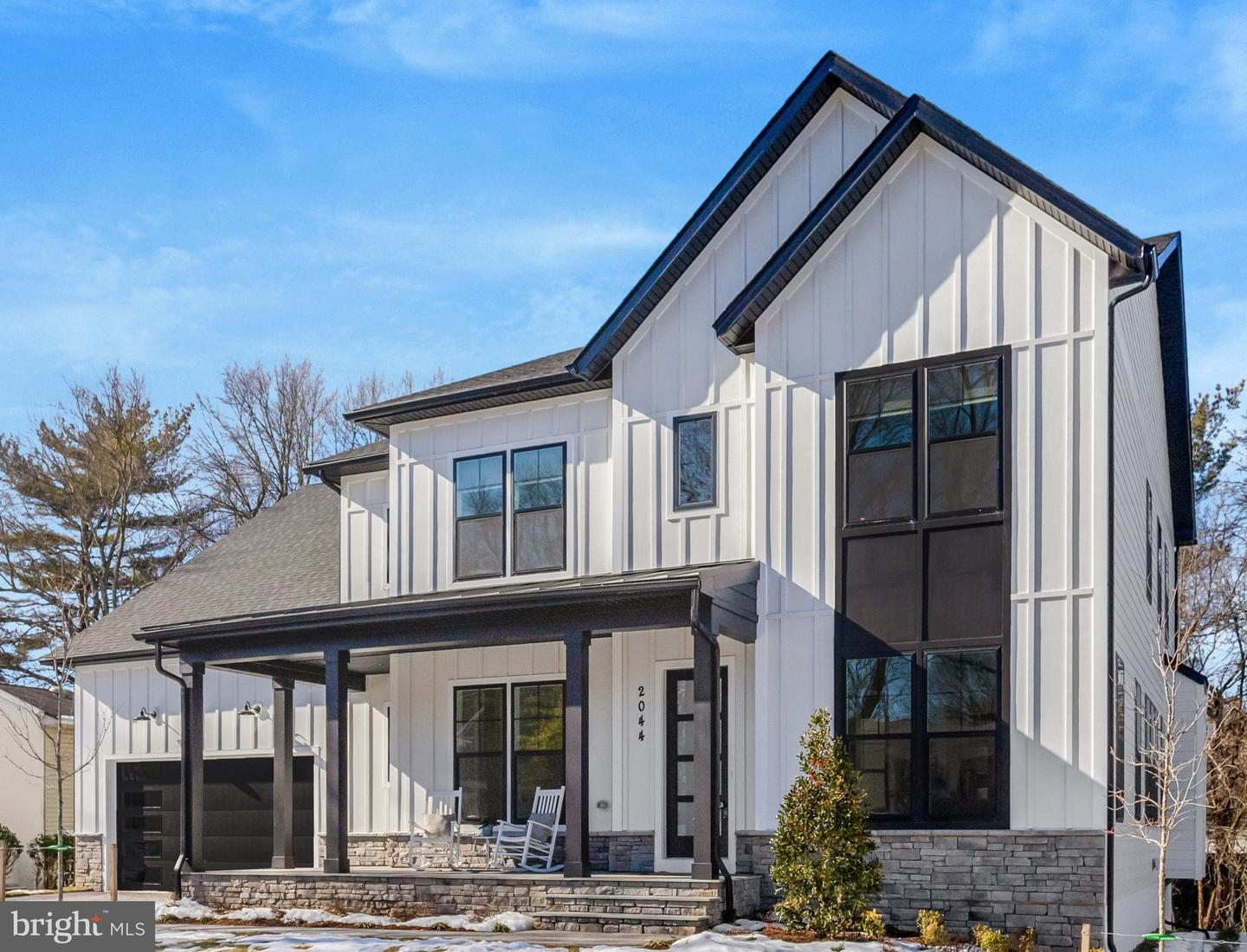 Property Photo: 2044 Greenwich Street VA 22043