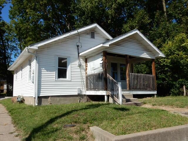 209 E Worley St  Columbia MO 65203 photo