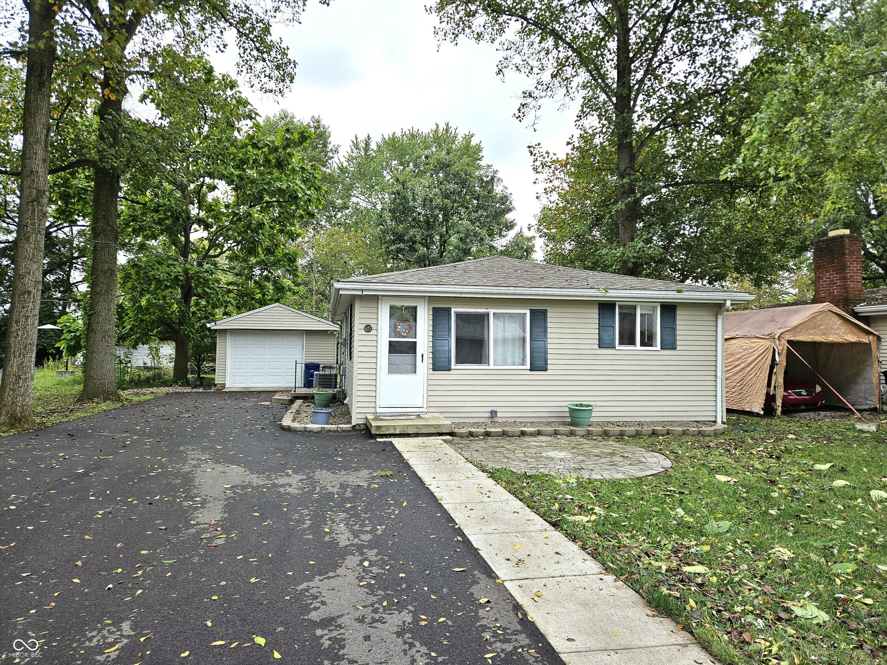 Property Photo:  625 9th Street  IN 46176 