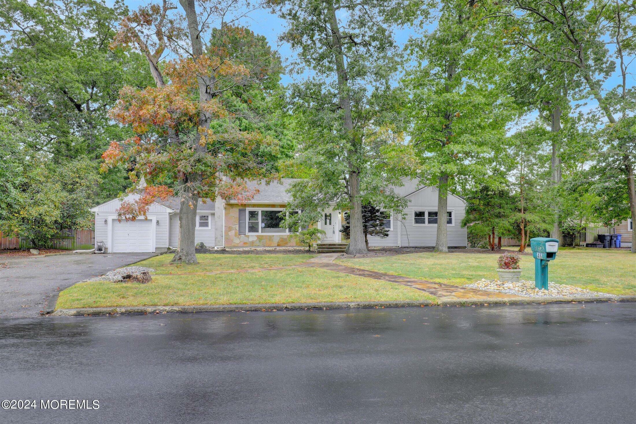 Property Photo:  46 Cedarwood Drive  NJ 08755 