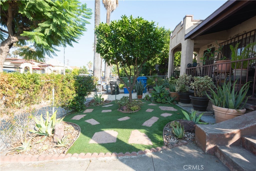 Property Photo:  1932 City View Avenue  CA 90033 