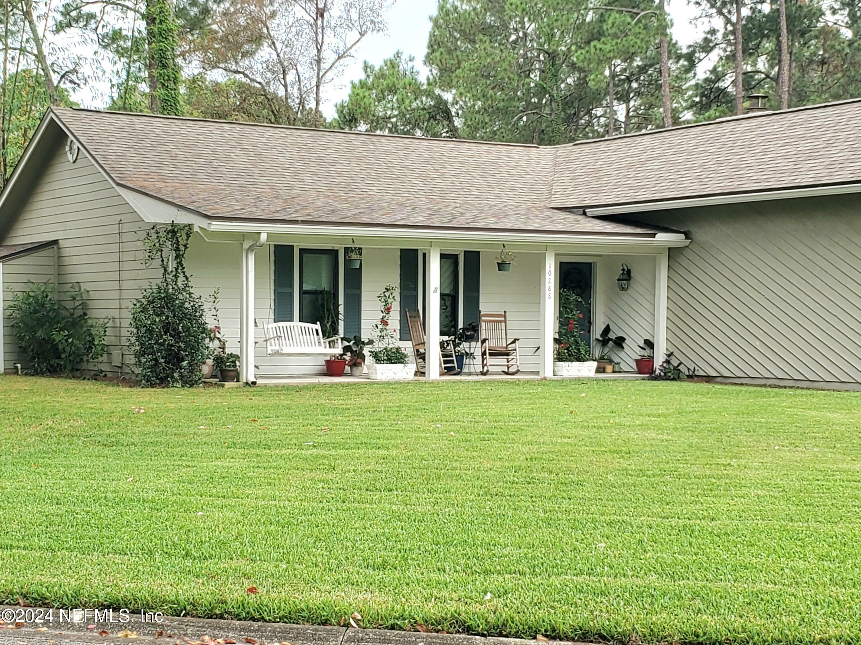 Property Photo:  10288 Bent Tree Lane  FL 32257 