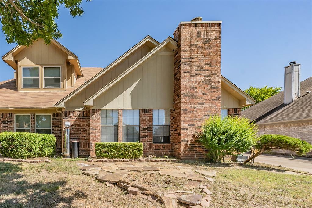 Property Photo:  2708 Newkirk Court  TX 76039 