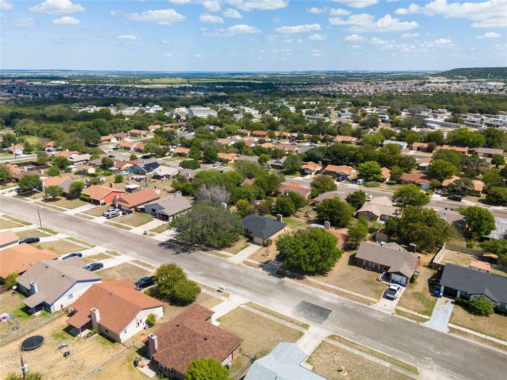 Property Photo:  214 Spur Drive  TX 76522 