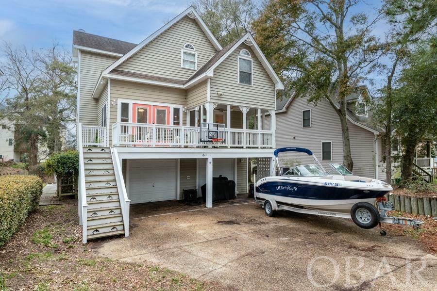 Property Photo:  811 Colington Drive  NC 27948 