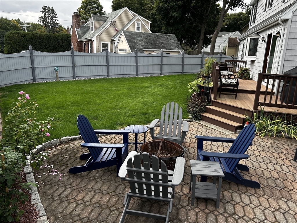 Property Photo:  10 Linden Park Drive  MA 02452 
