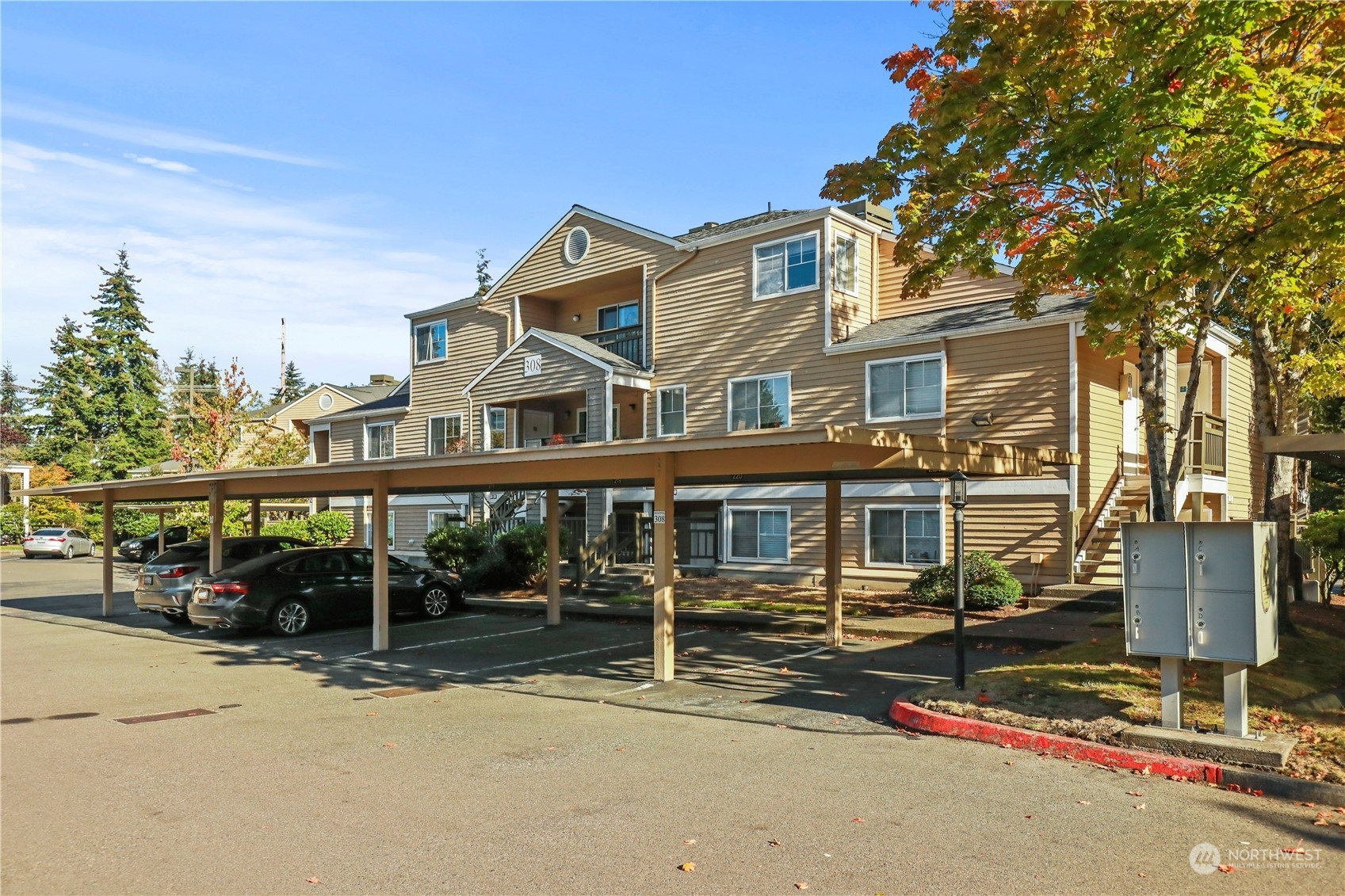 5300 Harbour Pointe Boulevard 308C  Mukilteo WA 98275 photo