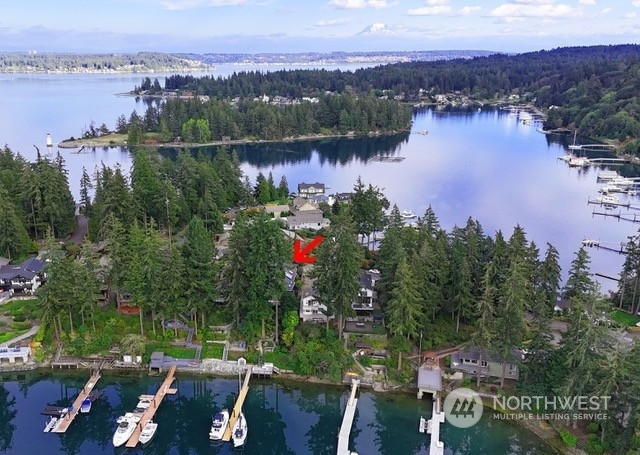 Property Photo:  286  Shorewood Court  WA 98333 