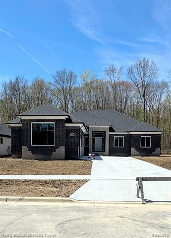 Property Photo: 67831 Ashley Avenue MI 48062