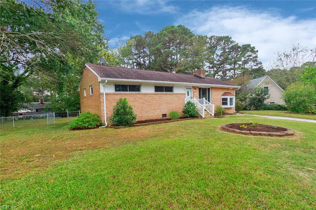 Property Photo:  118 Winston Drive  VA 23185 