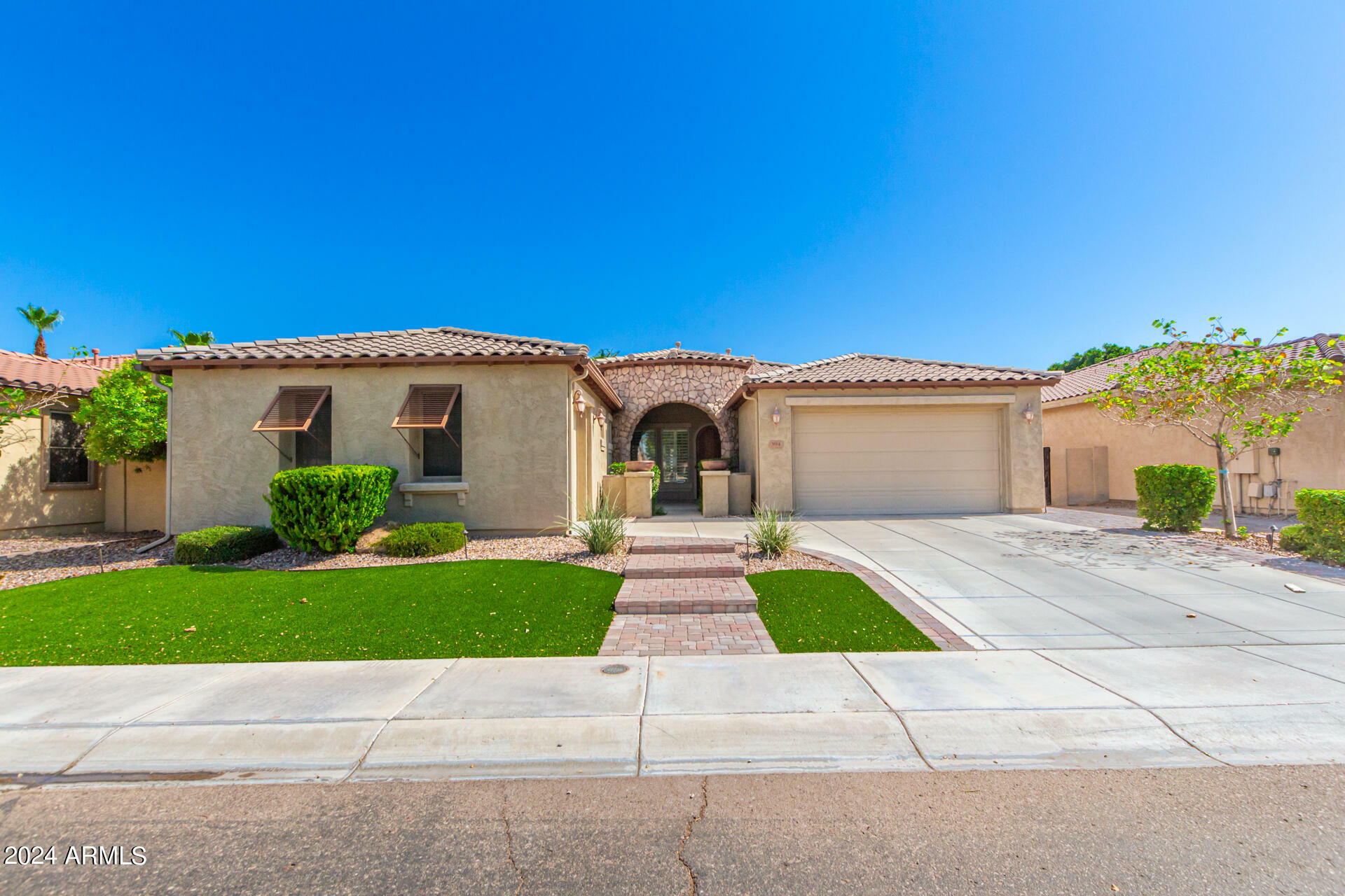 394 W Azalea Drive  Chandler AZ 85248 photo