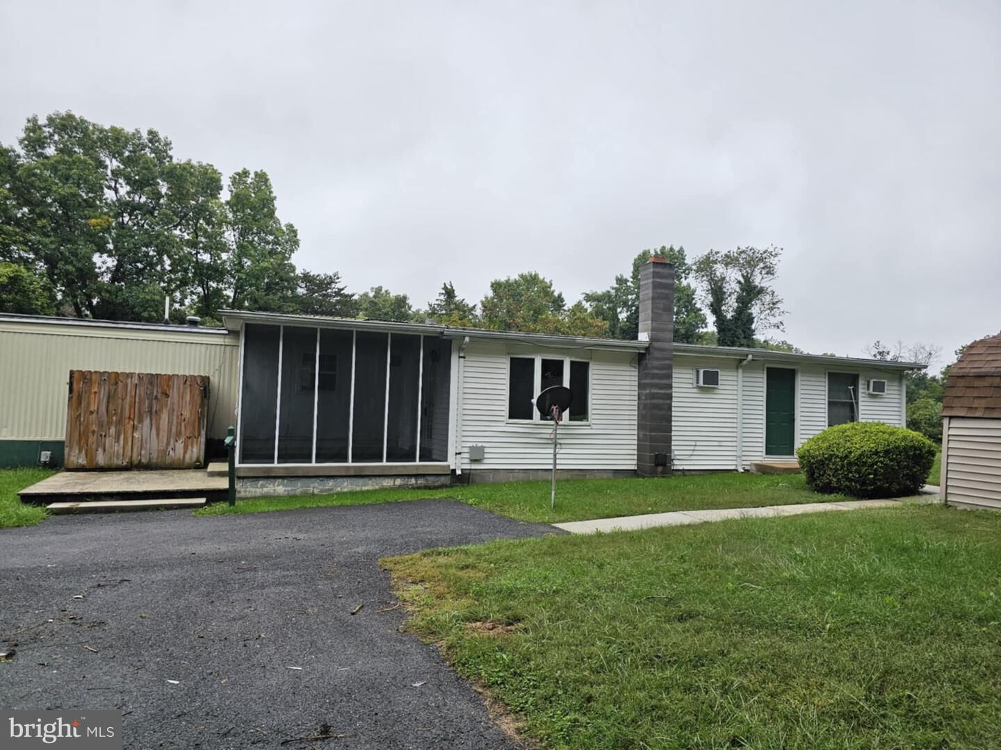 Property Photo:  87 Proctor Lane  WV 25419 