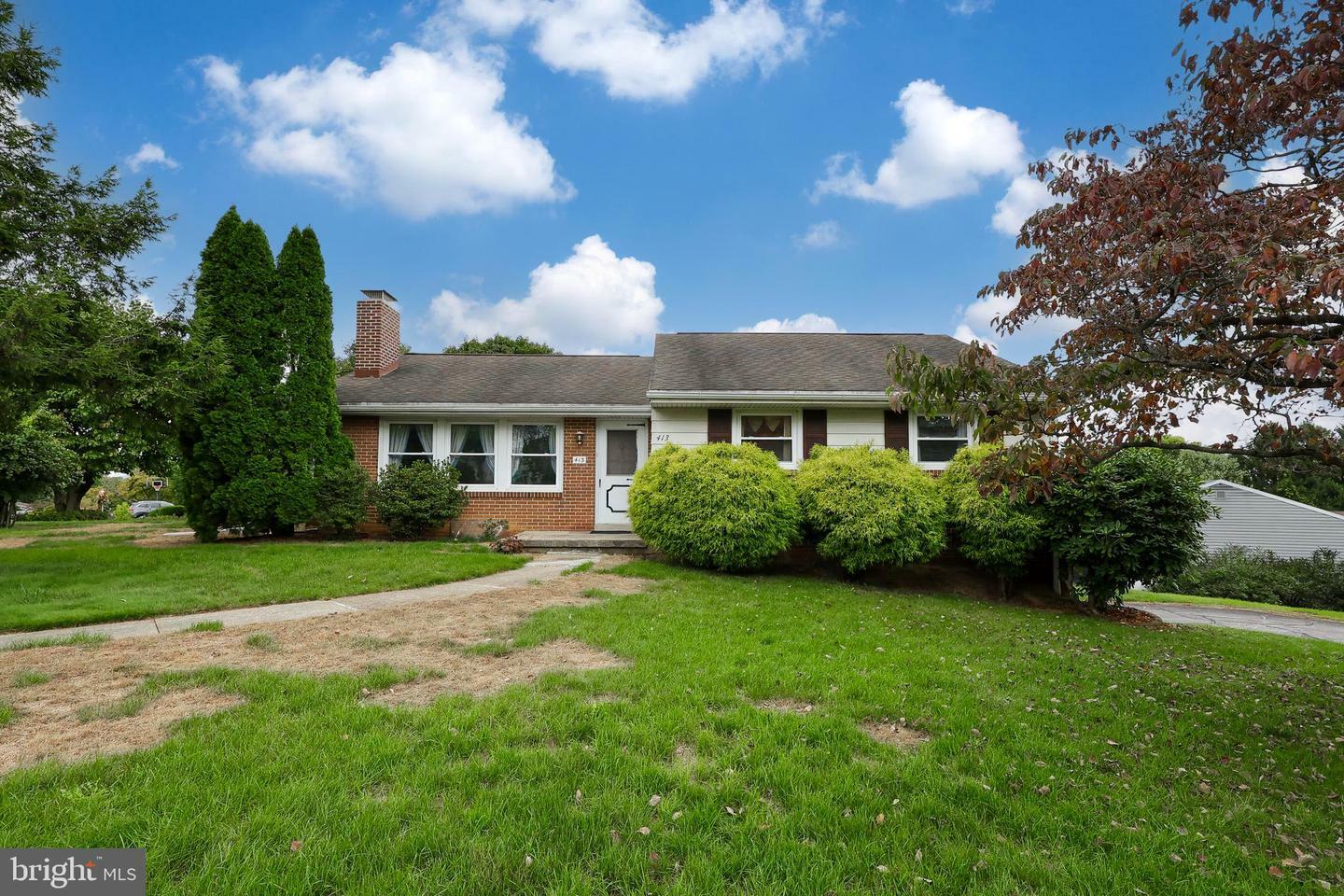 Property Photo:  413 Weidman Avenue  PA 19608 