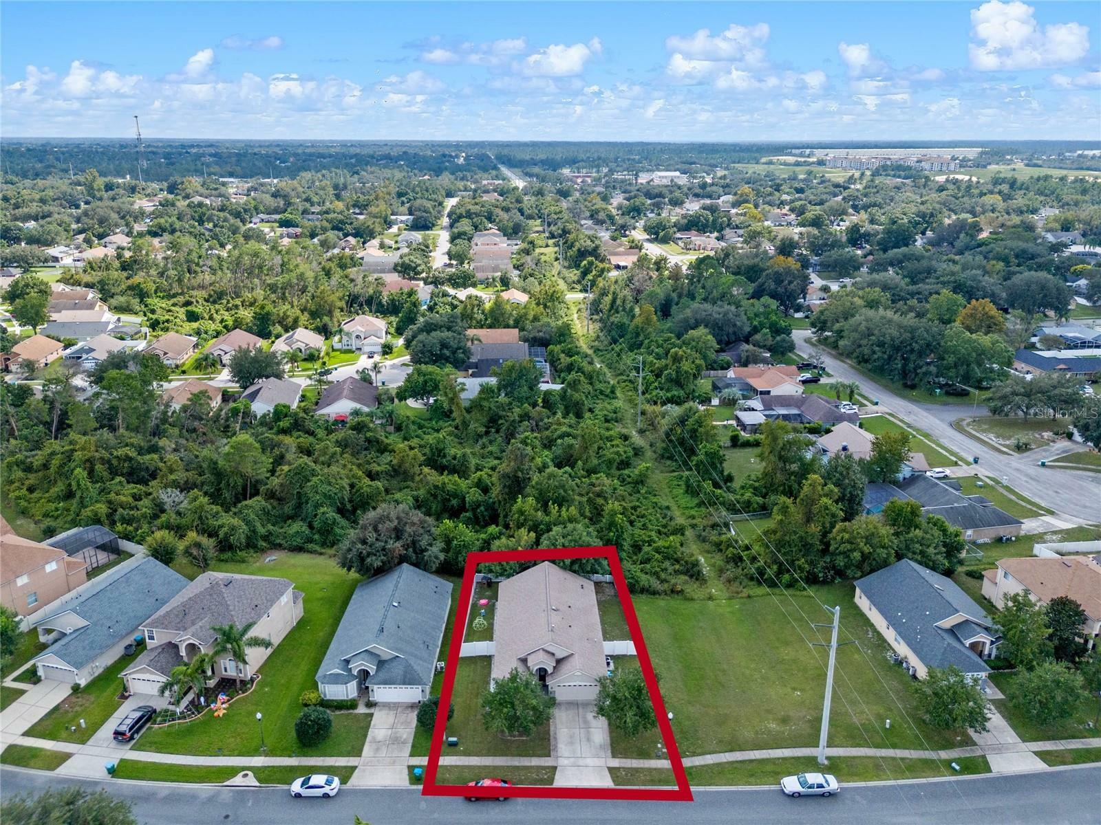 Property Photo:  2998 Wild Pepper Avenue  FL 32725 