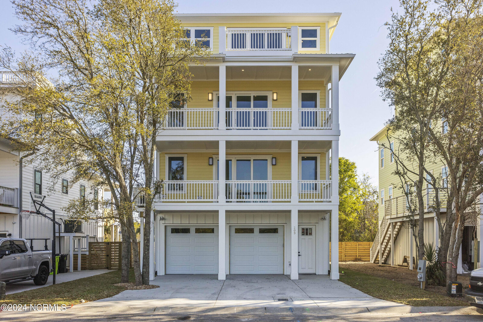 Property Photo: 209 Annie Drive NC 28428