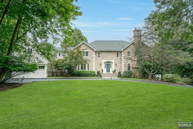 Property Photo:  1091 Franklin Lake Road  NJ 07417 