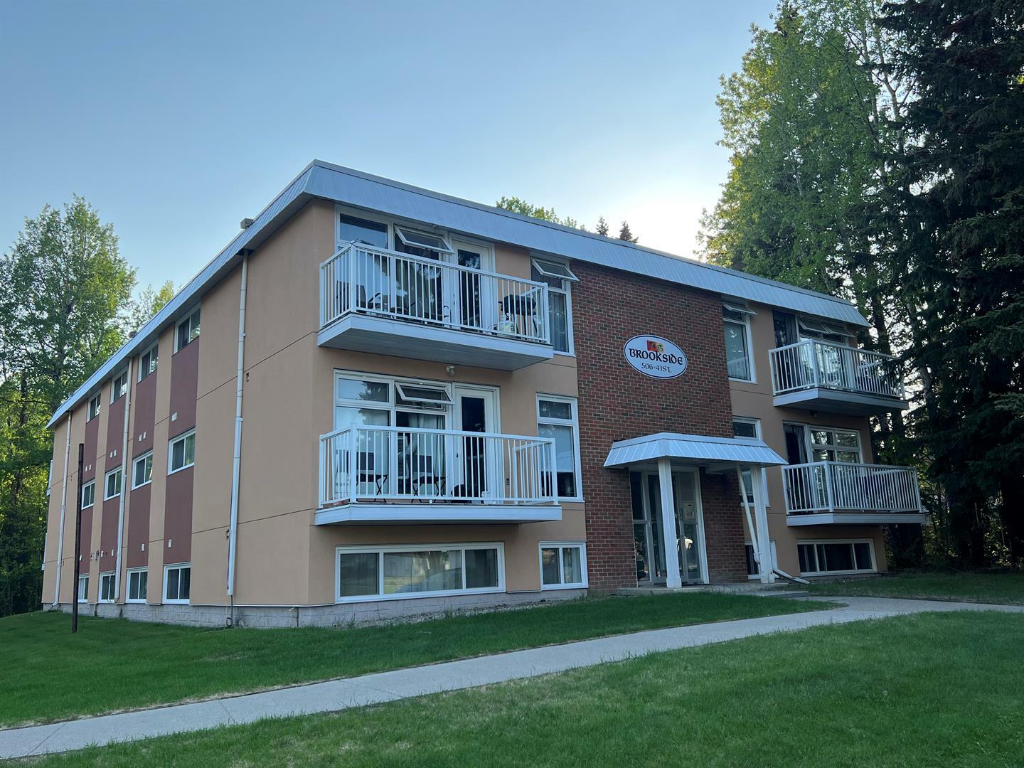 Photo de la propriété: 506 41 Street 11 AB T7E 1A2