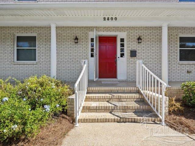 Property Photo: 2800 Bayou Blvd FL 32503