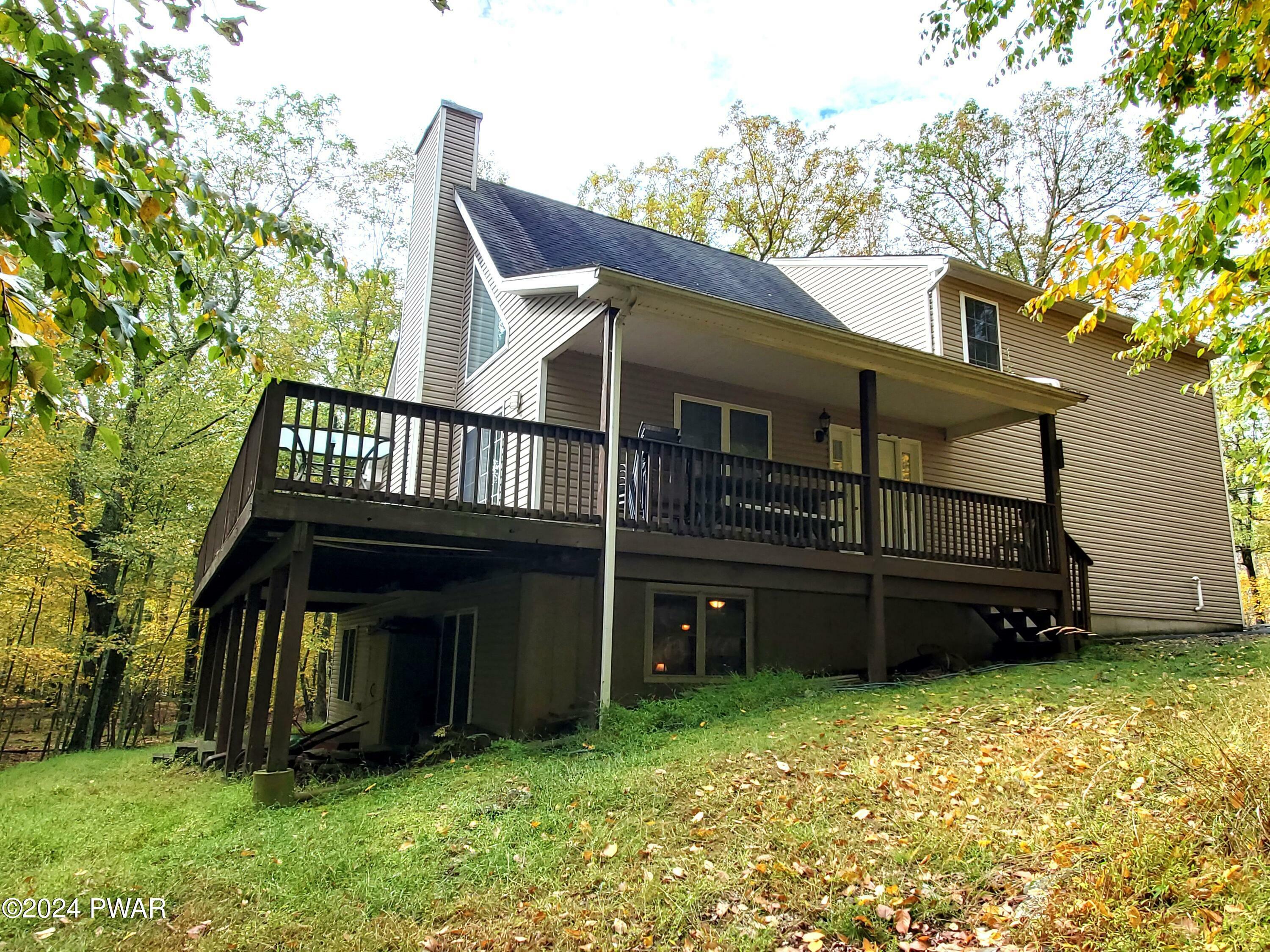 Property Photo:  170 Heritage Drive  PA 18435 