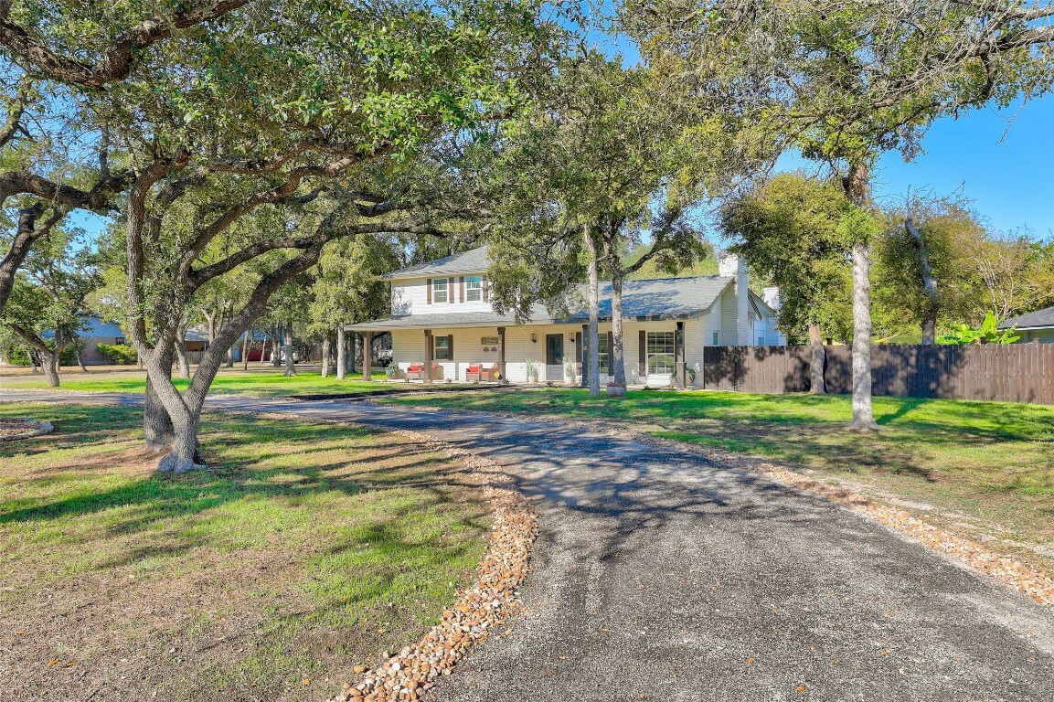 Property Photo:  600 Whispering Oaks Drive  TX 76571 