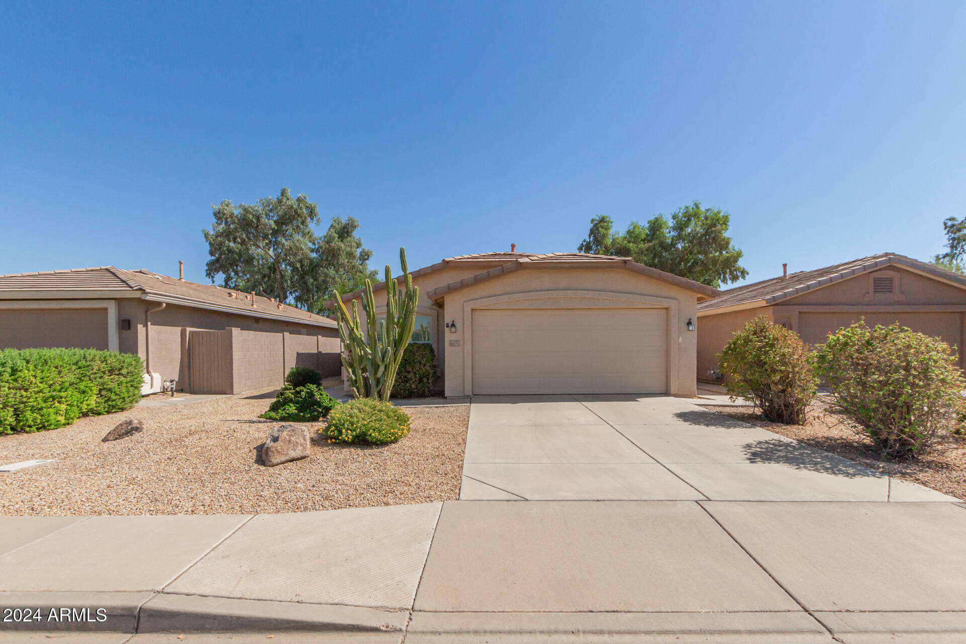 Property Photo:  6471 S Granite Drive  AZ 85249 