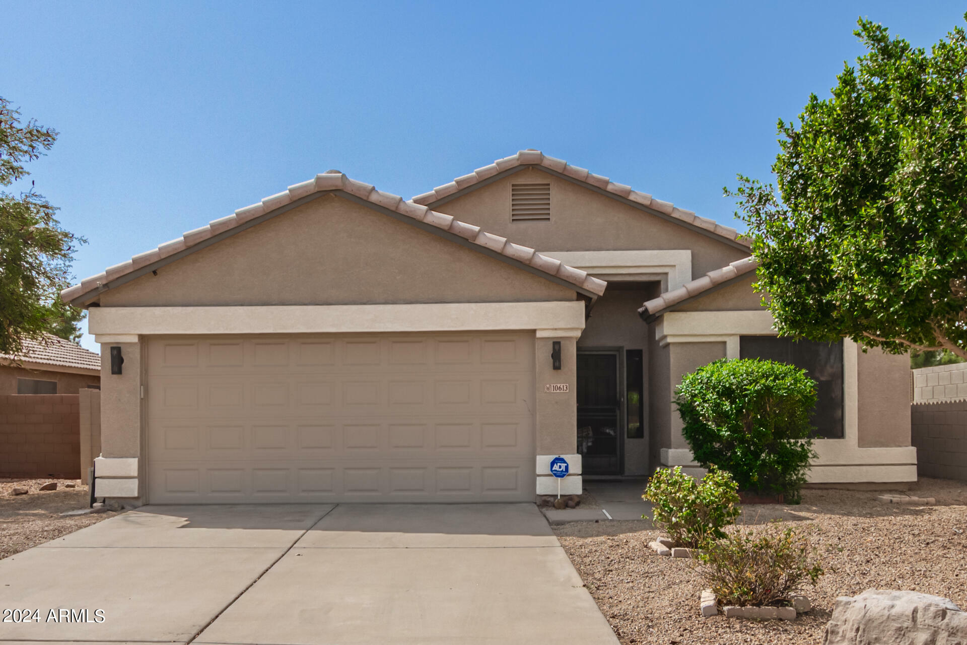 Property Photo:  10613 E Emerald Avenue  AZ 85208 