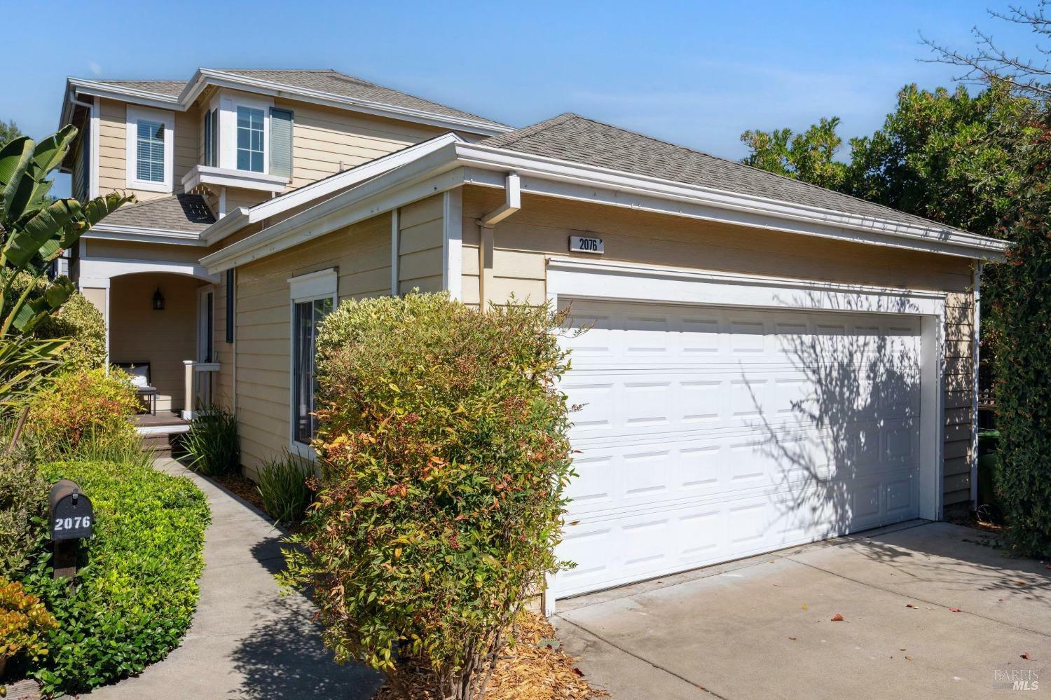 2076 Easton Drive  Petaluma CA 94952 photo