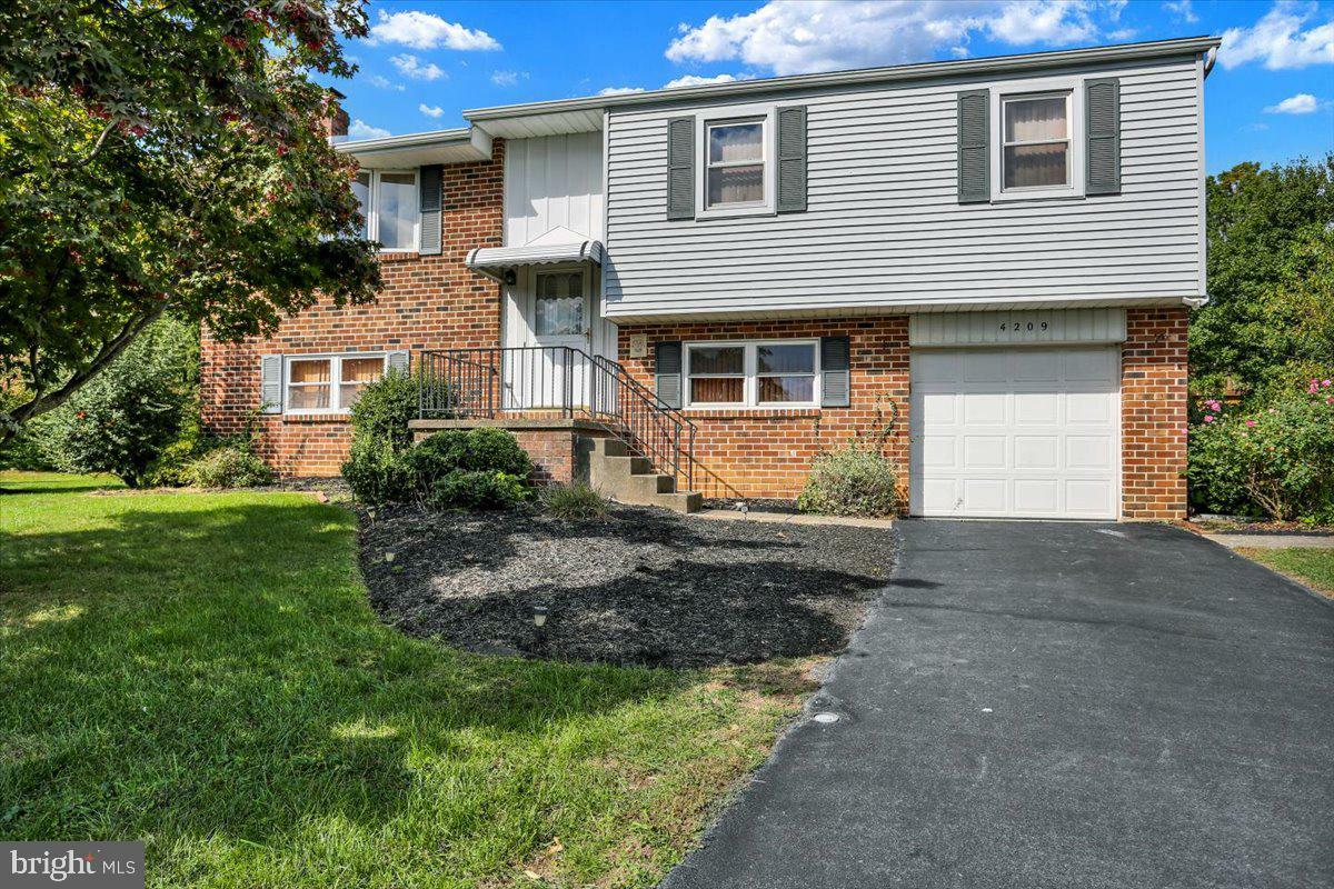 Property Photo:  4209 Merrybells Court  PA 19605 