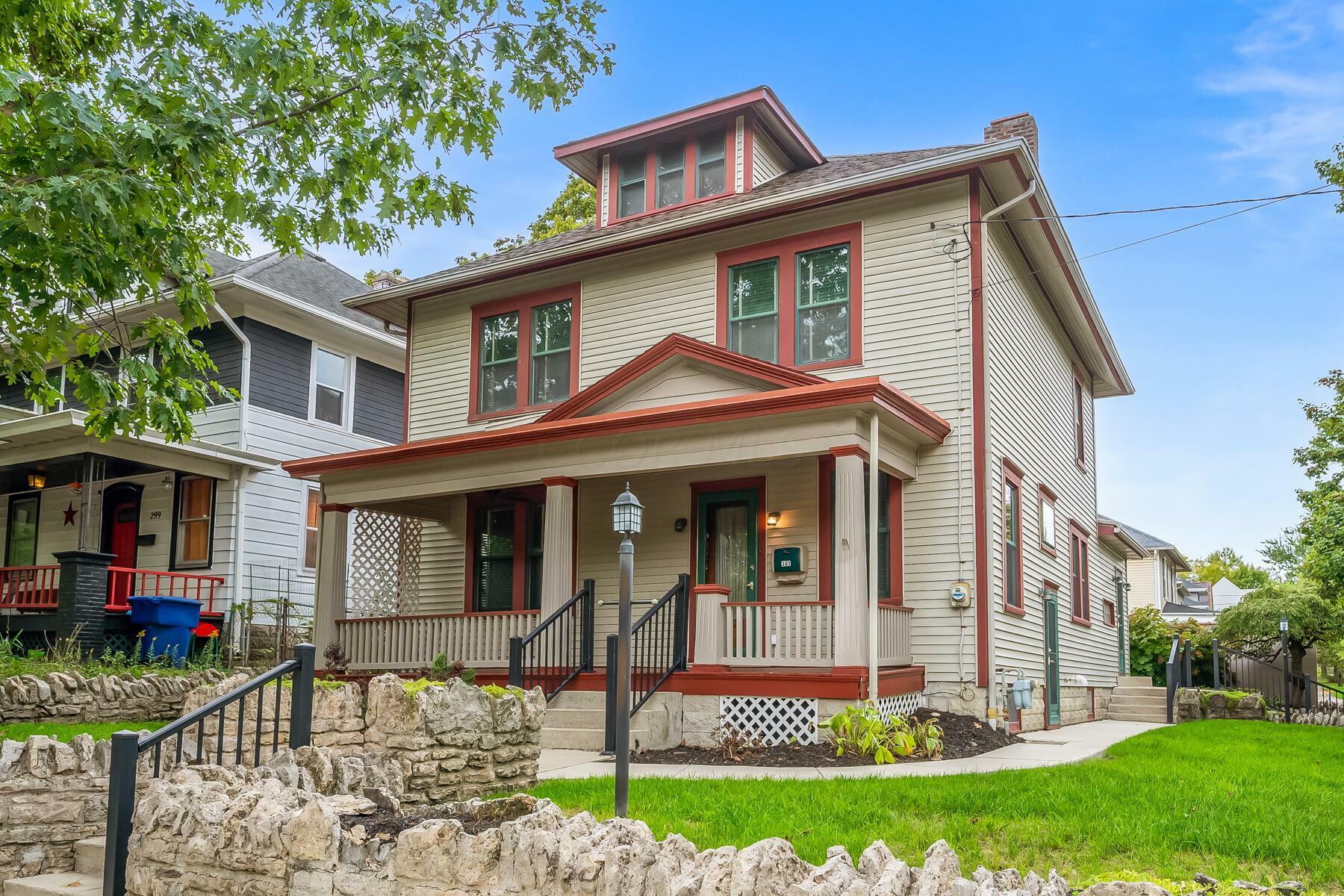 Property Photo:  301 N Sandusky Street  OH 43015 