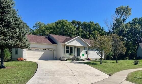 Property Photo:  2467 Beverly Hills Drive  OH 43130 