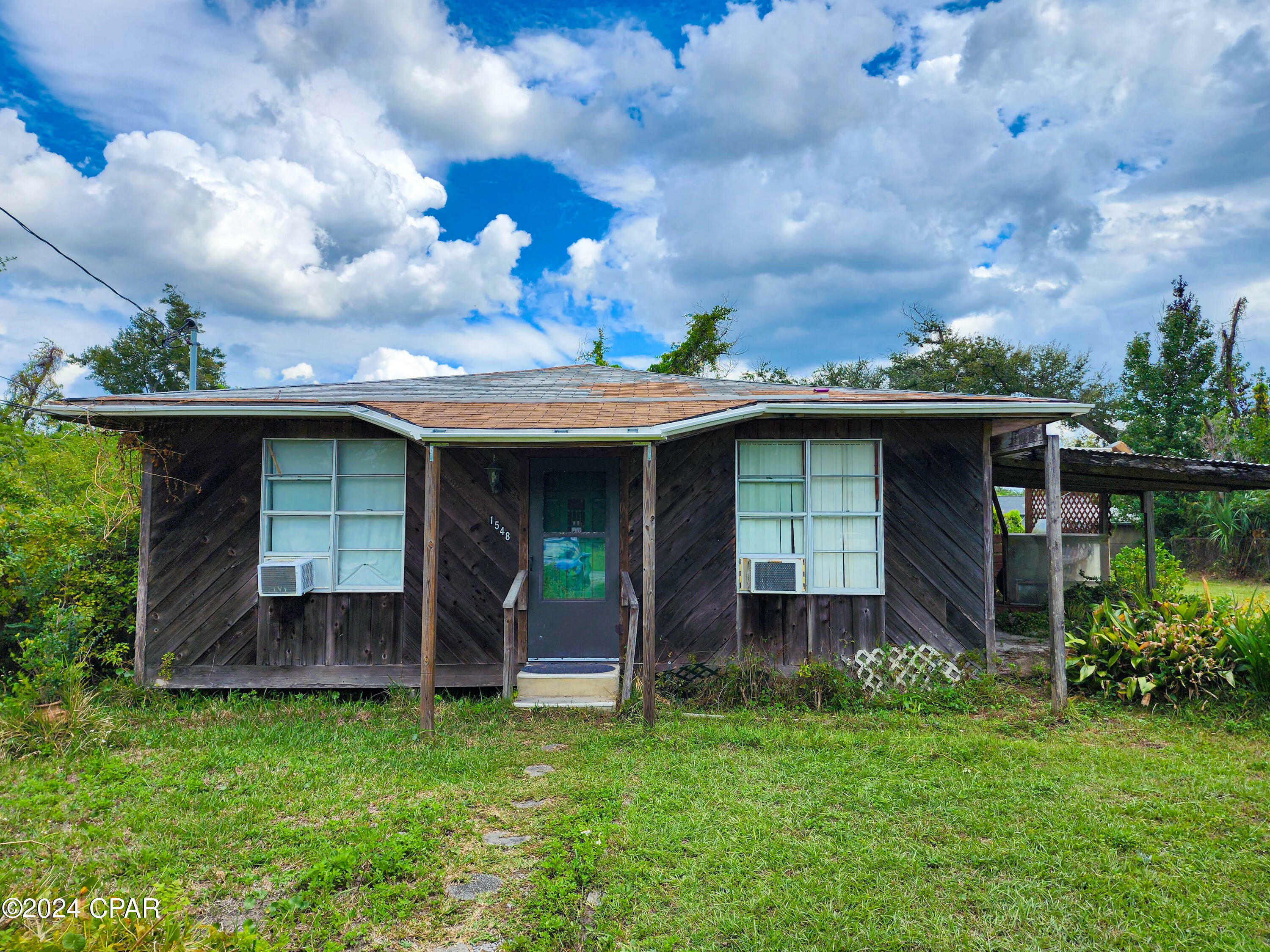 Property Photo:  1548 Chandlee Avenue  FL 32405 