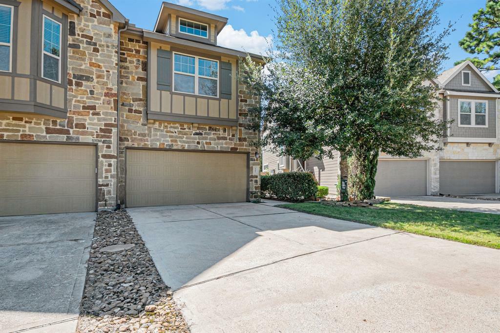 Property Photo:  207 Cheswood Forest Place  TX 77316 