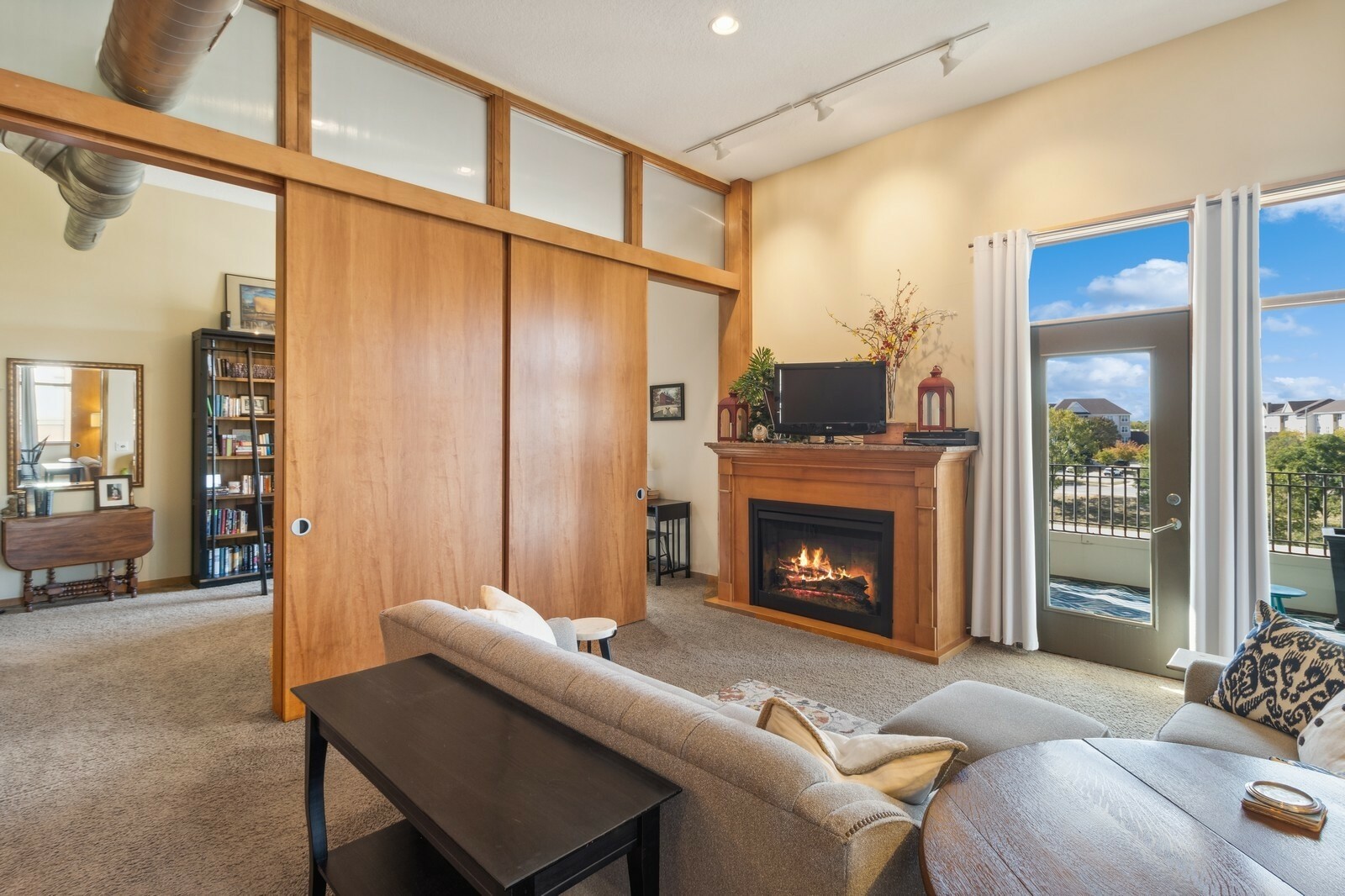 Property Photo: 230 S 68th Street 1302 IA 50266