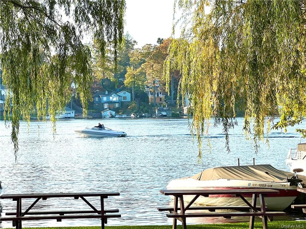 Property Photo:  722 Route 6 I  NY 10541 
