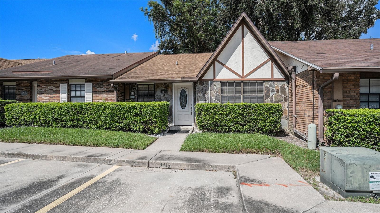 Property Photo:  3415 Sunrise Villas Court N  FL 33614 