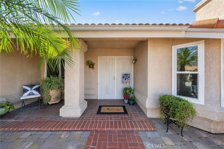 Property Photo: 27323 Pinckney Way CA 92586