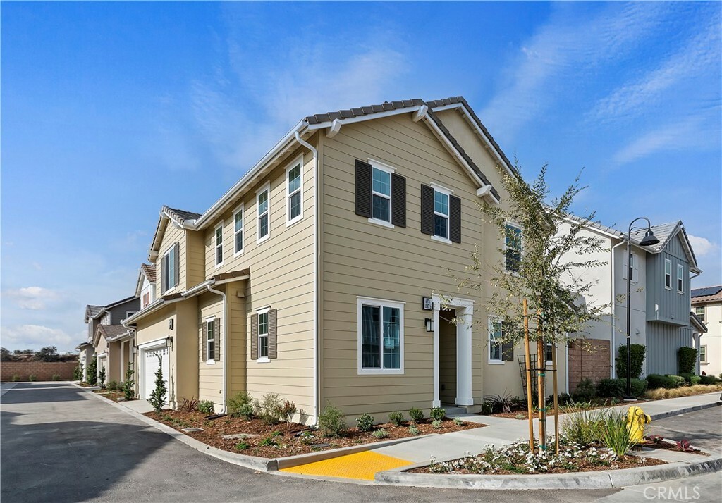 Property Photo: 6974 Mallow Drive CA 92336